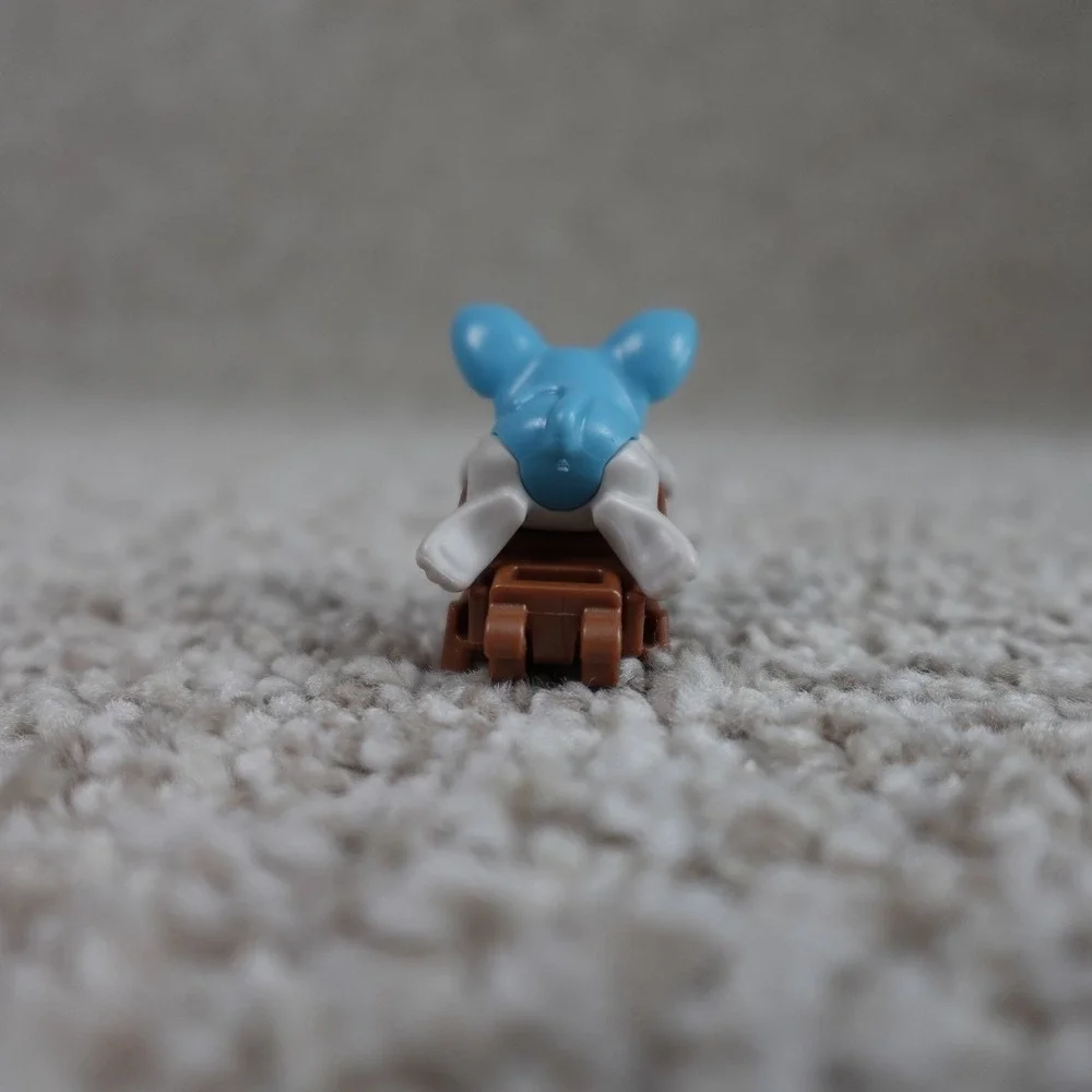 N/A blue white